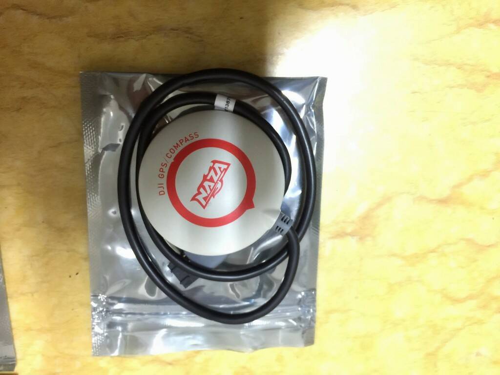 GPS 1個