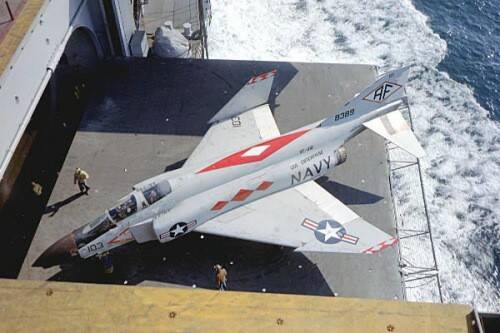 f-4b.jpg