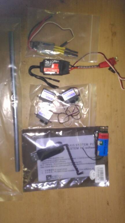 SKYARTEC原廠15A電變，好盈20A電變，原廠7成新伺服機 X3，全新尾管X1，SKY x303v接收X1，X3V電腦編程線全新 ...