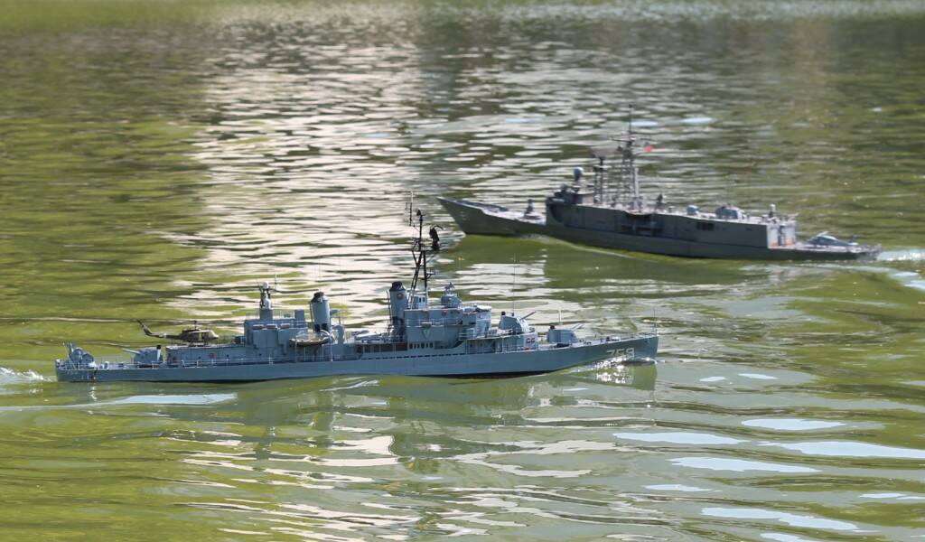759-0483.jpg