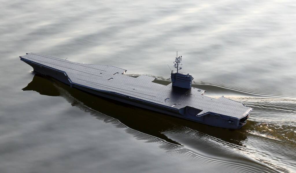 CVN-68 0009.jpg