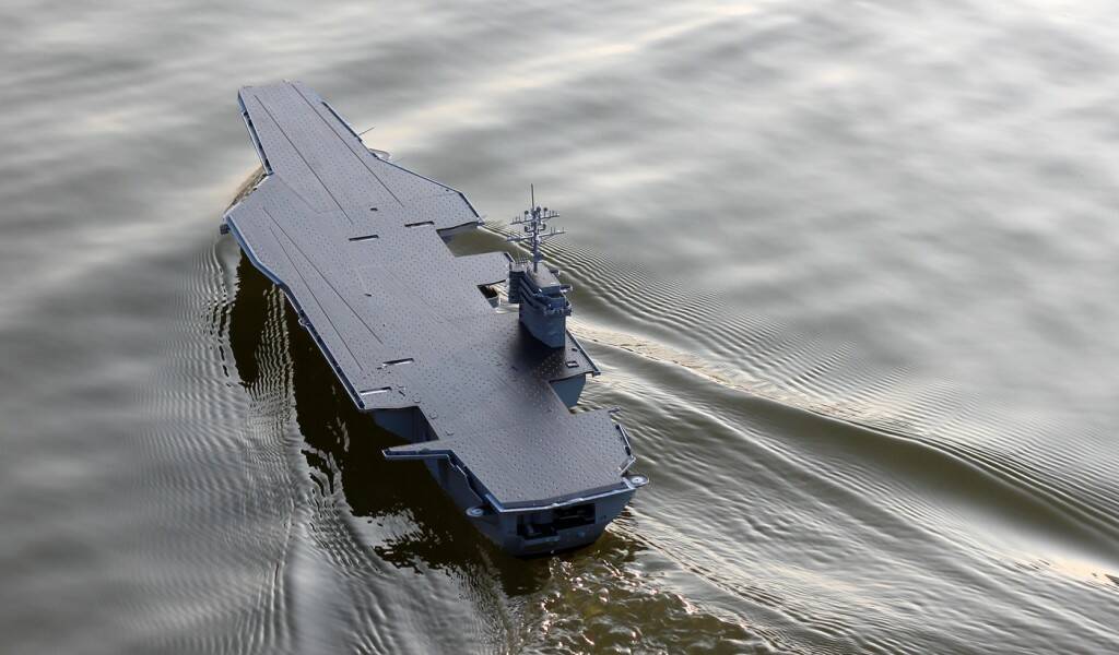 CVN-68 0011.jpg