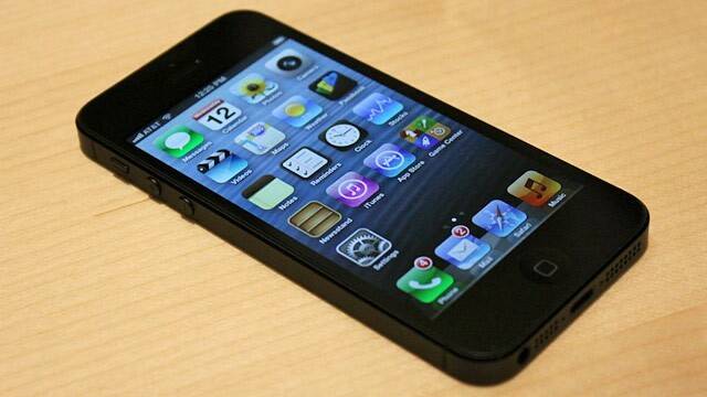 abc_iphone_5_ll_120912_wg.jpg
