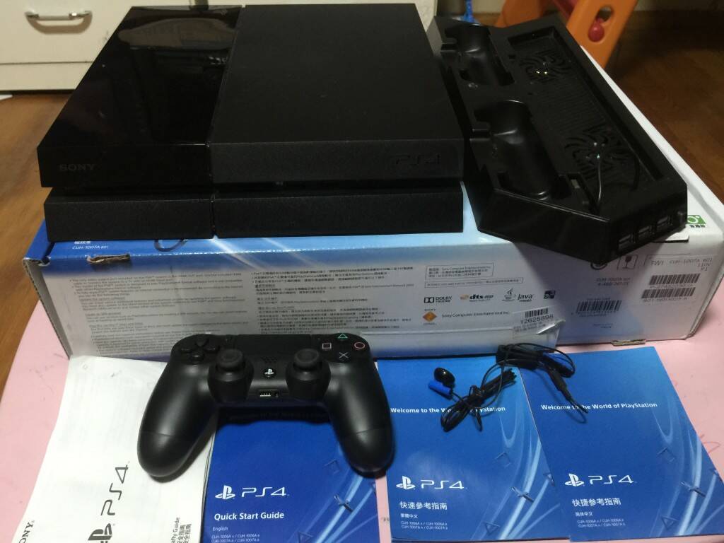 主機照
