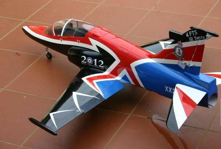 BAE HAWK 100-3.jpg