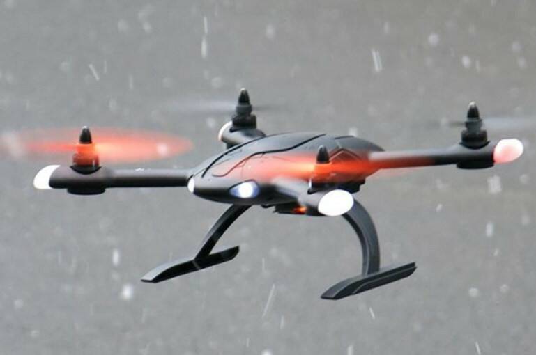 HiSKY-HMX280-flying-in-rain.jpg
