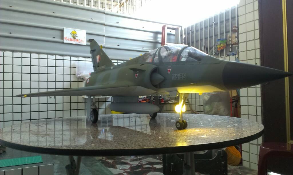 法國空軍幻象2000N型塗裝 (10).jpg