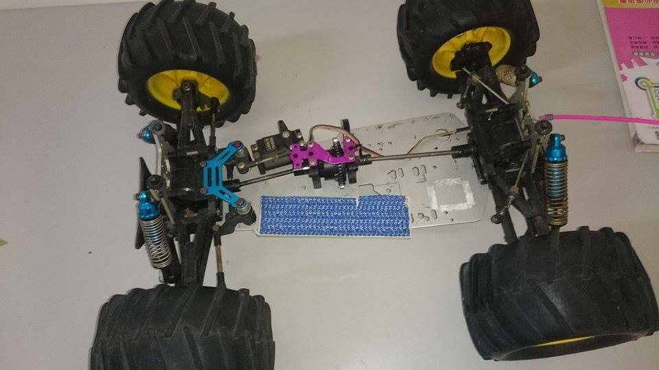 11311952_884002155007397_533456279_n.jpg