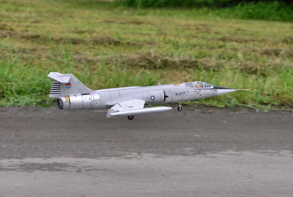 F-104-動態5.jpg