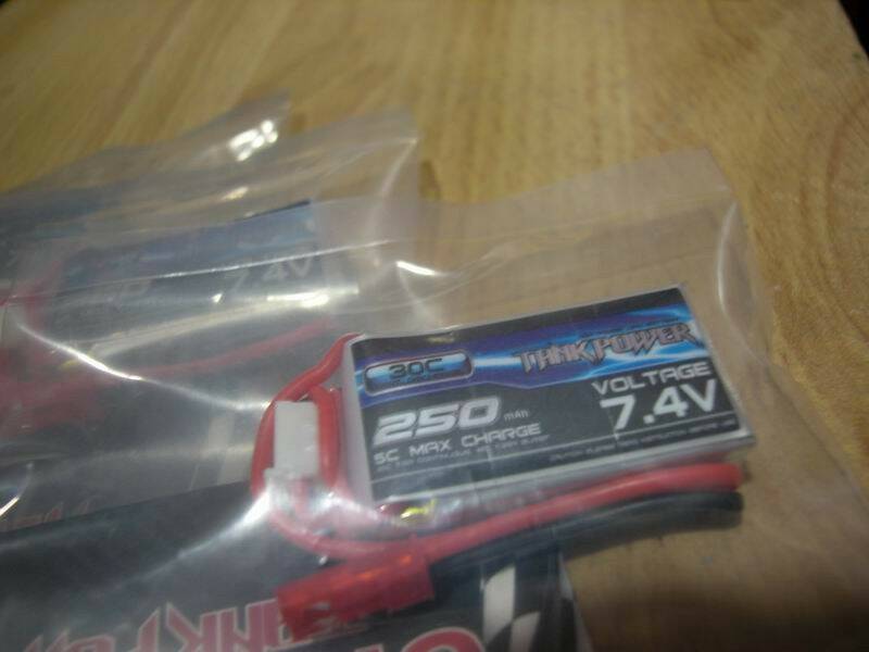 TANK 7.4V250mah-new.jpg
