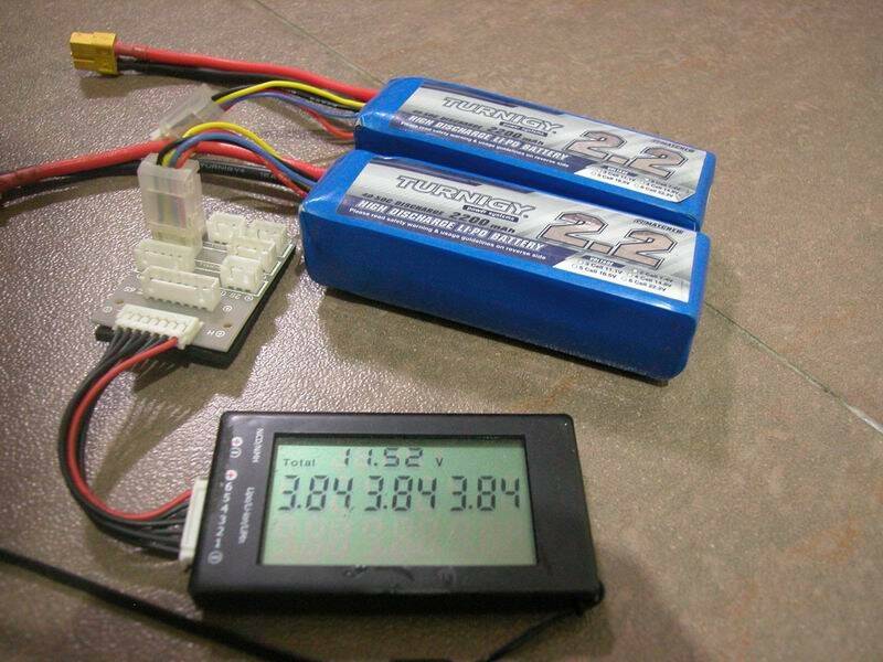 TURNIGY 3S 2200mah 40C-a.jpg