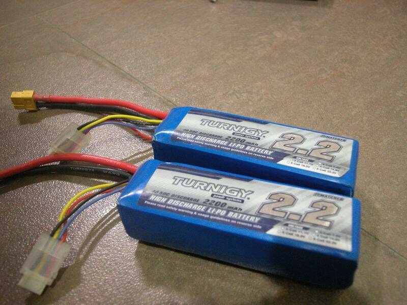 TURNIGY 3S 2200mah 40C-b.jpg