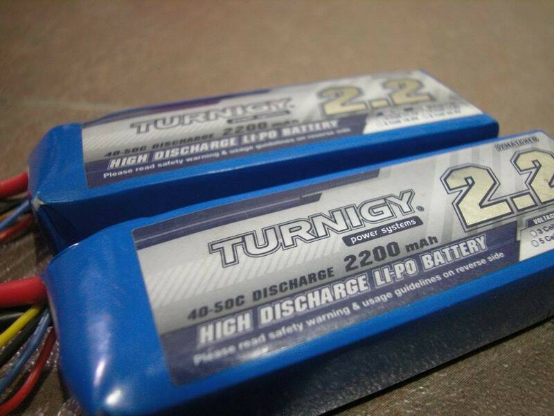 TURNIGY 3S 2200mah 40C-c.jpg