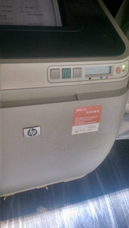 主機外觀