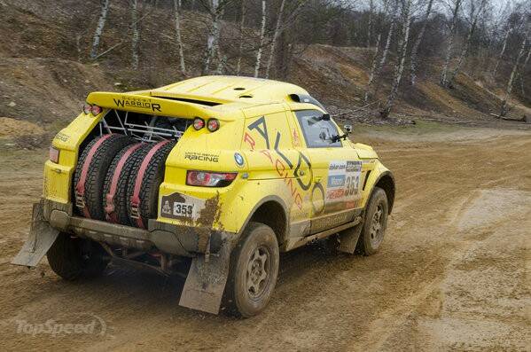 2013-rallyraid-desert-war-13_600x0w.jpg