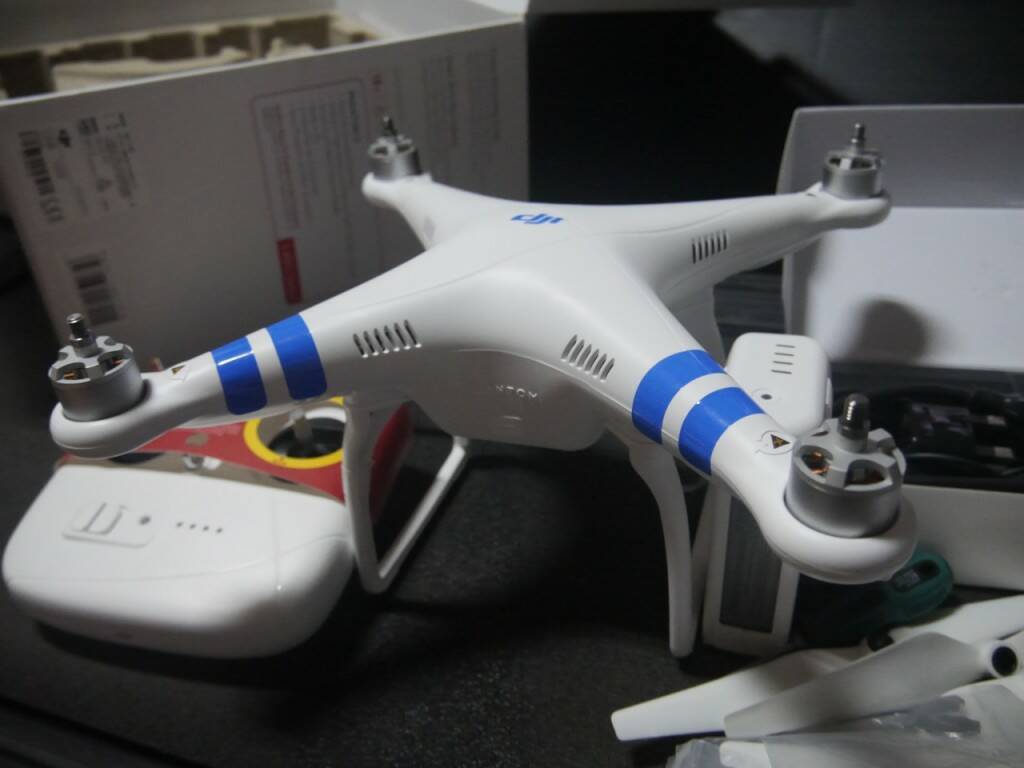 P1050007phantom2 h4-3dphantom2 h4-3d1.jpg