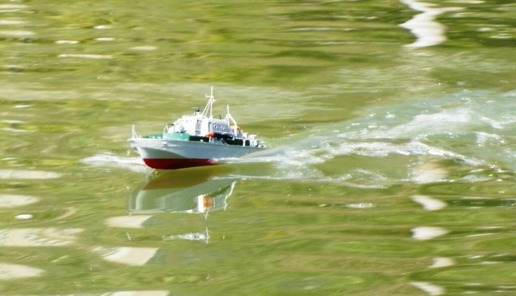 P1000483s.JPG