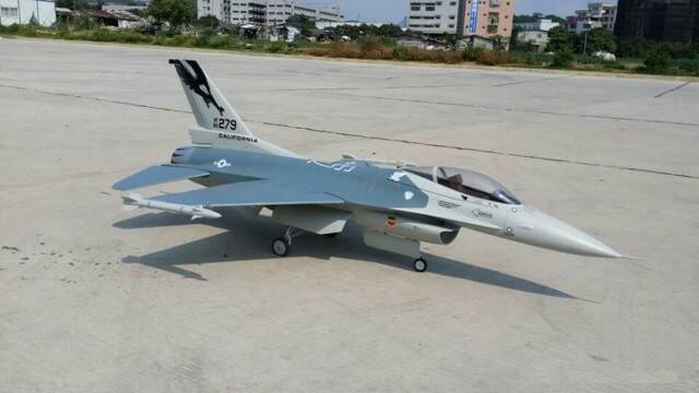 HSD F16.jpg