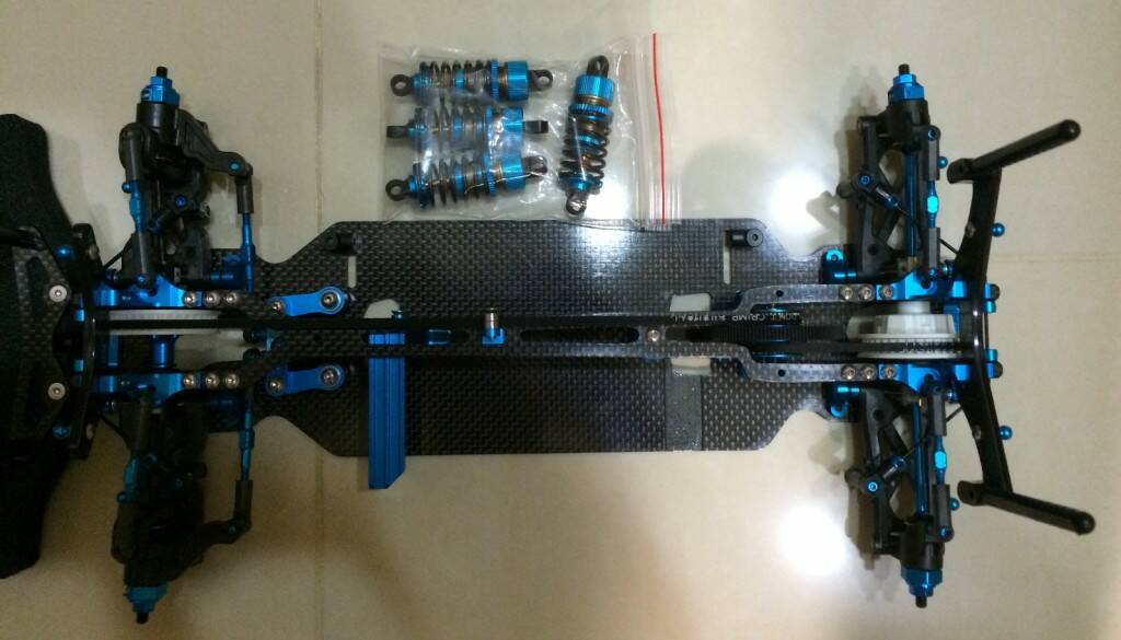 TAMIYA_TRF418_2.jpg