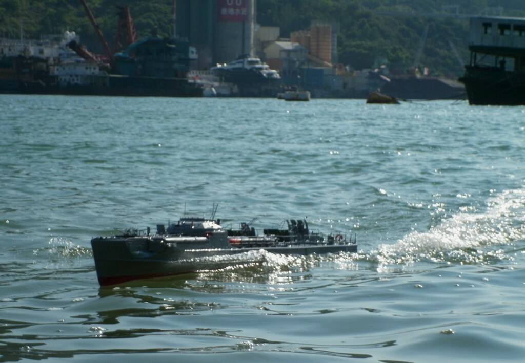 P1000825s.JPG
