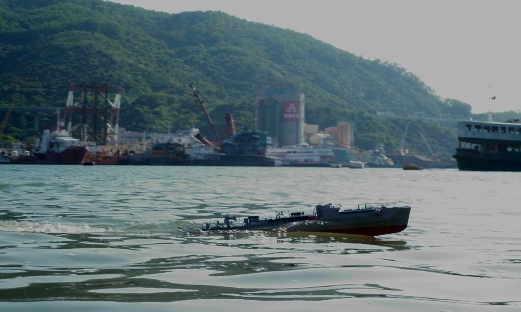 P1000893s.JPG