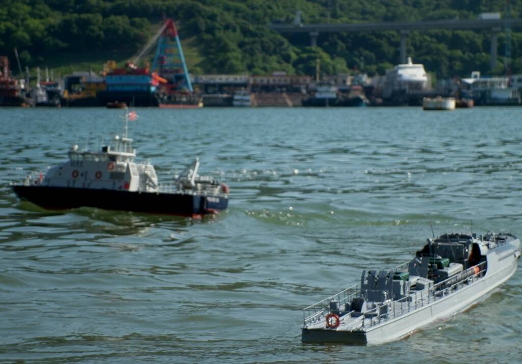 P1000850s.JPG