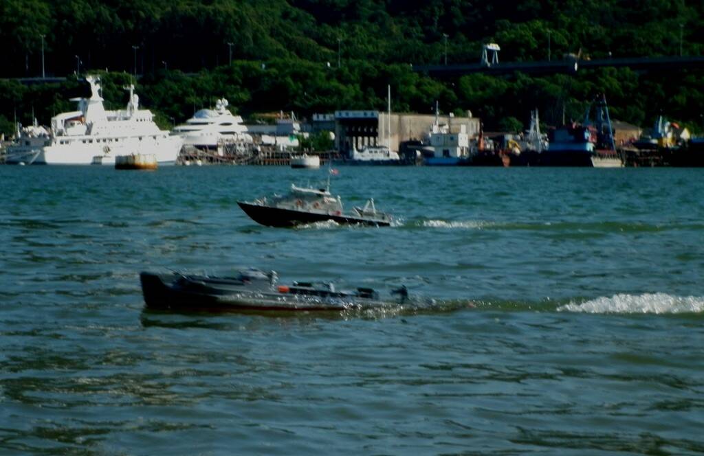 P1000860s.JPG