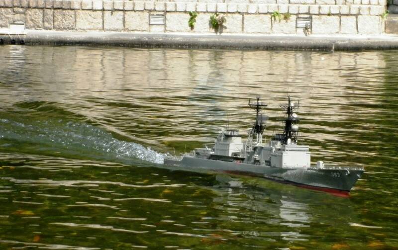 P1000440s.JPG