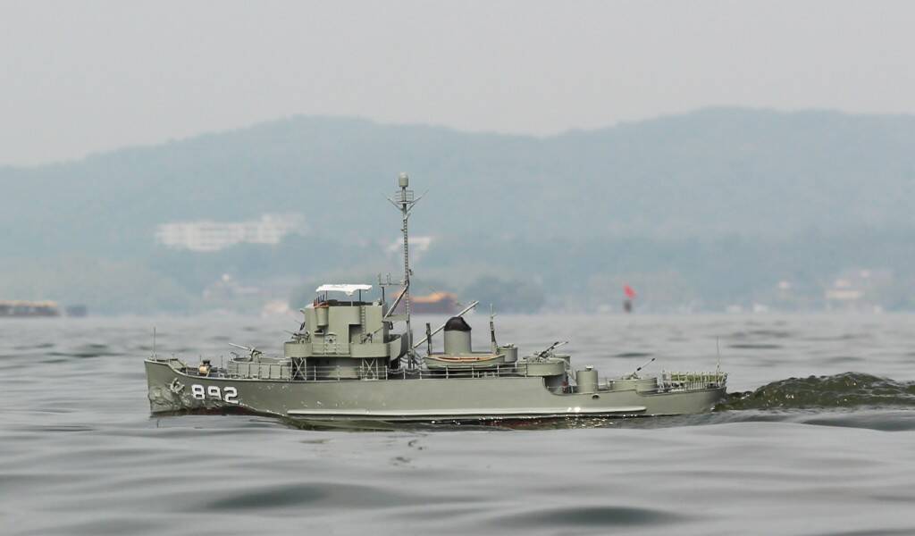 892-0315.jpg
