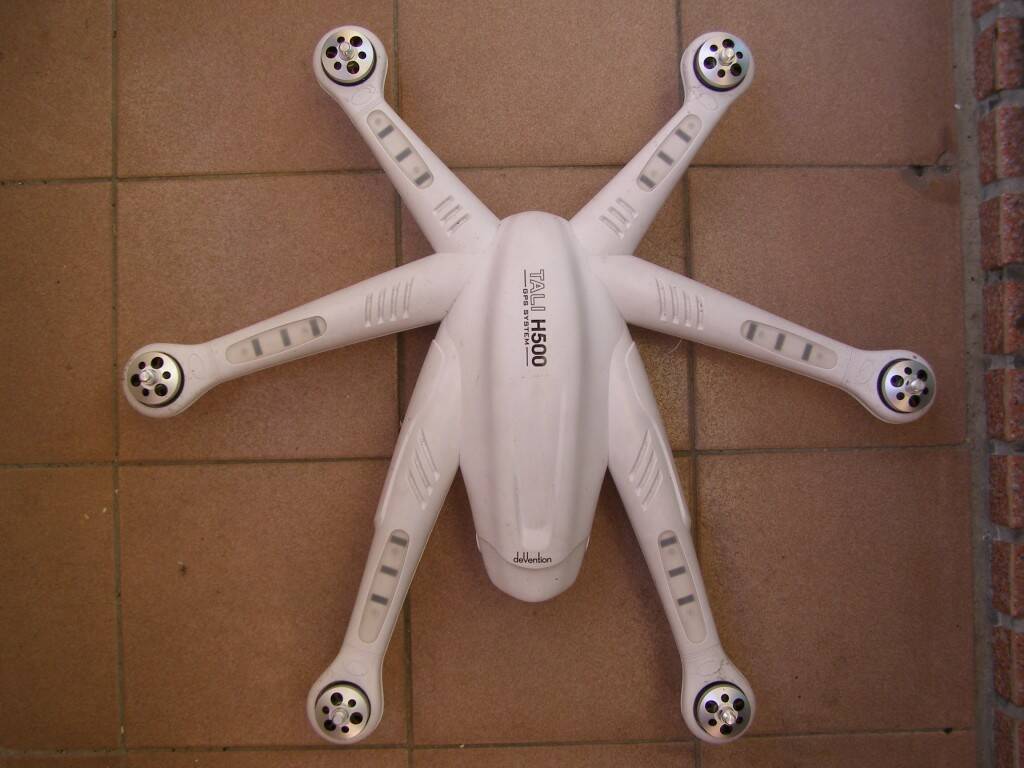 PB061699.JPG