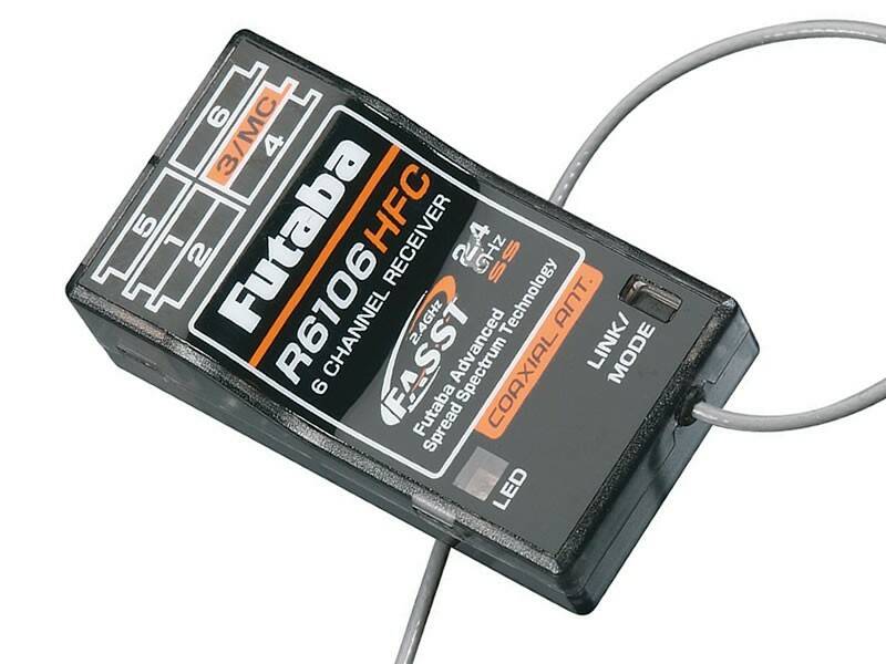 FUTABA-R6106-HFC-Receiver-2-4-GHz-044PR6106HFC24_b_0.JPG