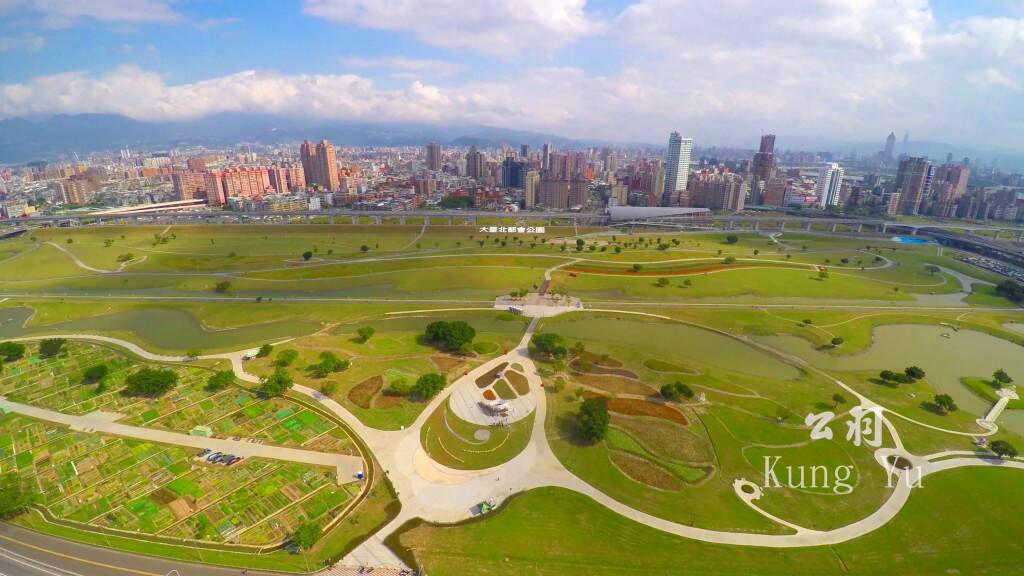 2015-11-28 幸福水漾公園 彩虹花海 超有幸福感的夢幻景點－公羽[12-01-24].JPG.jpg