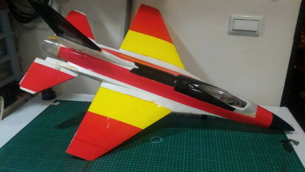 F16.jpg