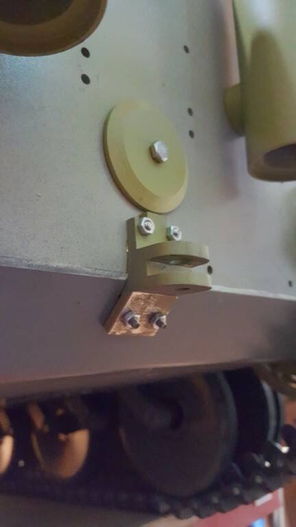 原廠後拖曳不像真車(修改後側面)