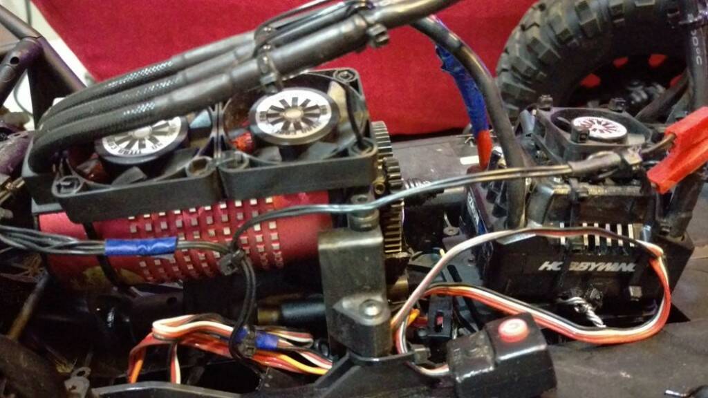 電裝豹子4282 18T馬達齒 好盈 EZRUN MAX8 V3 150A