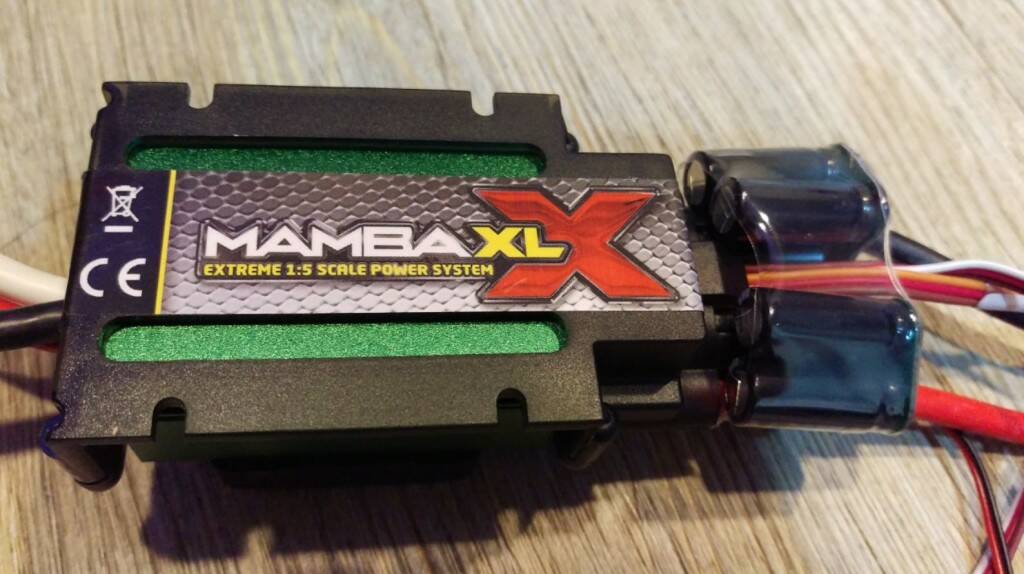 背面 印著MAMBA XLX 帥