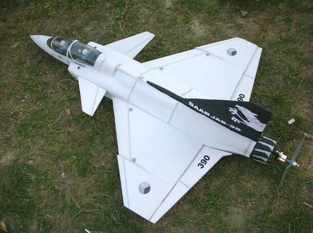 jas-39-001.jpg