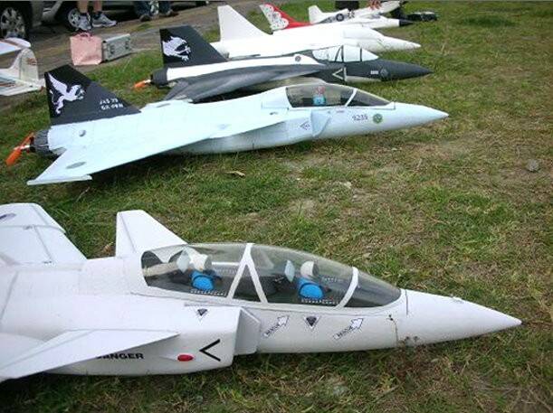 jas-39-003.jpg
