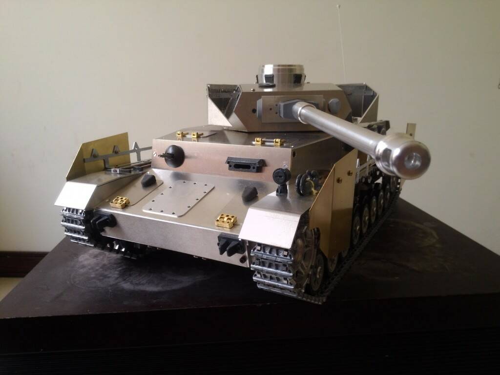 1=10 Panzer 4 (1).jpg