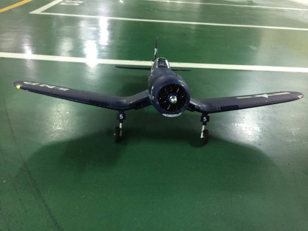 F4U-1