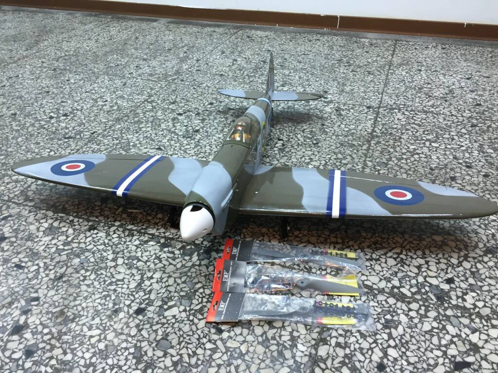 飛機正面