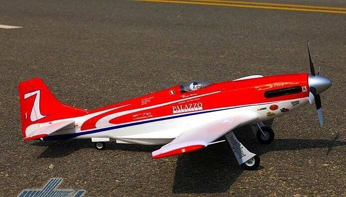 FMS 競速版 P51D-2.jpg
