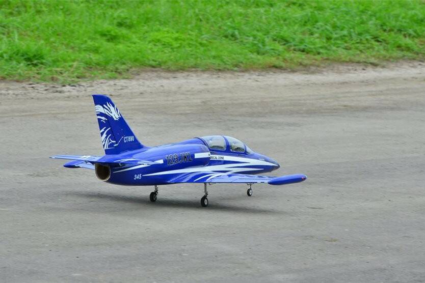 L-39-0003.jpg