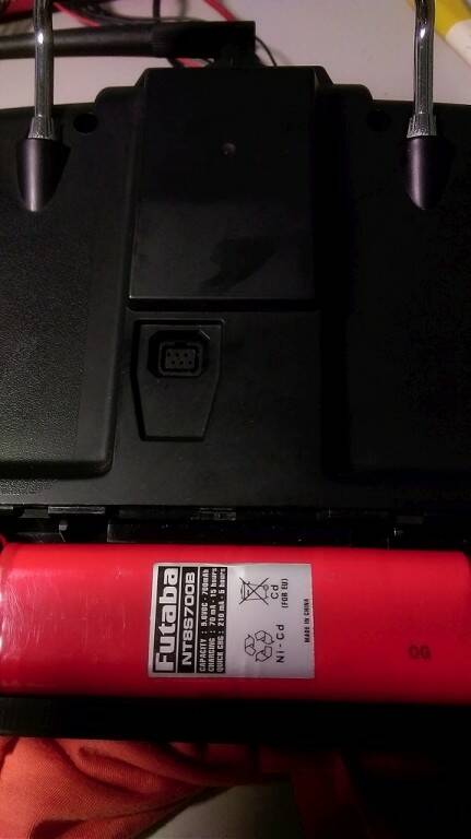 原廠電池