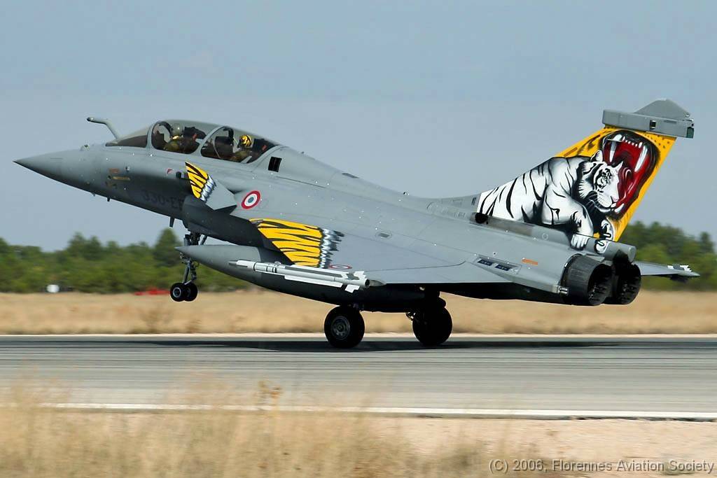26_LEAB060928_Rafale_B_307_330-EE_GD_1331.jpg