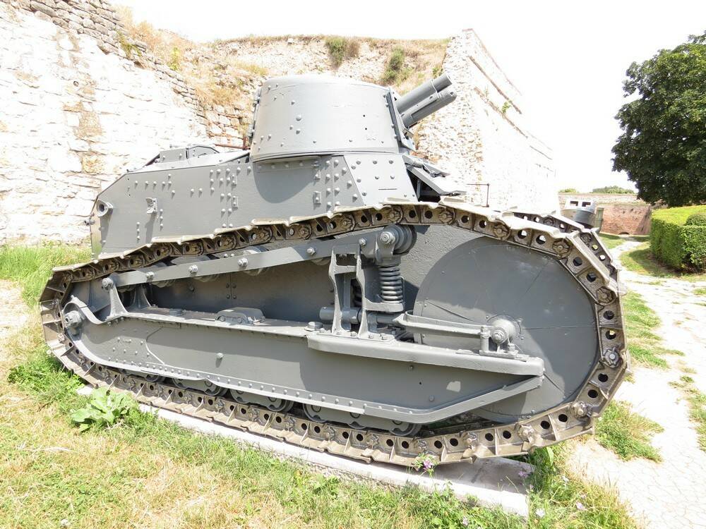 Renault FT17.jpg