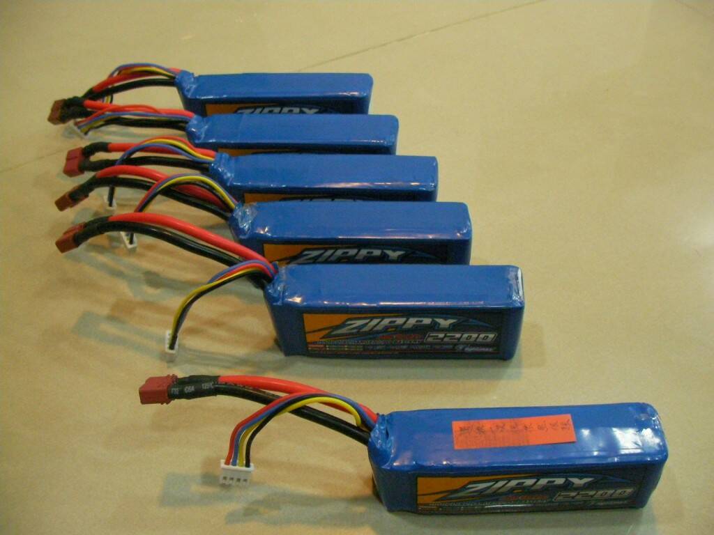 Zippy 11.1 2200 40C (3).JPG