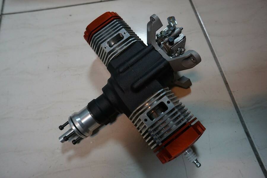 5-Roto 70紅頭双缸 (2).JPG