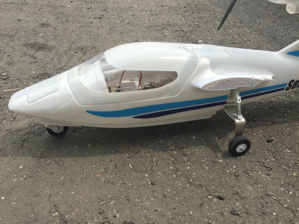 座艙空間大