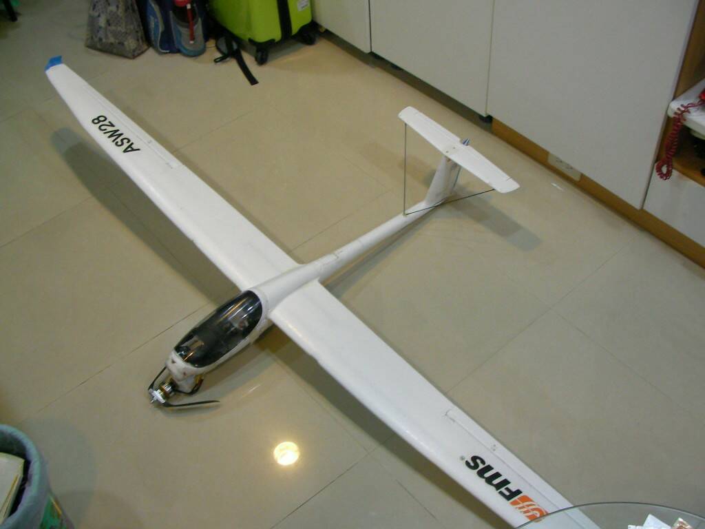 FMS 2300 Glider (2).JPG